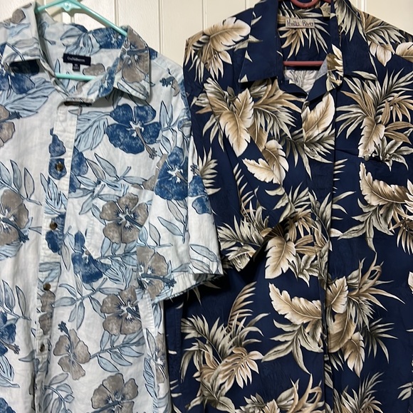 2 mens Hawaiian shirts. XL - Picture 7 of 7